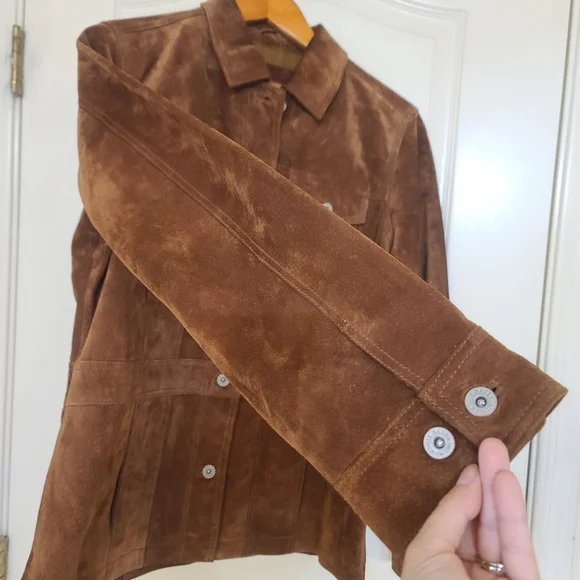 Eddie Bauer | 100% Suede Jacket and Suede Maxi Skirt Set Seattle Suede Washable - Picture 5 of 16